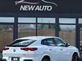 BMW X2 2.0 AMT, 2024